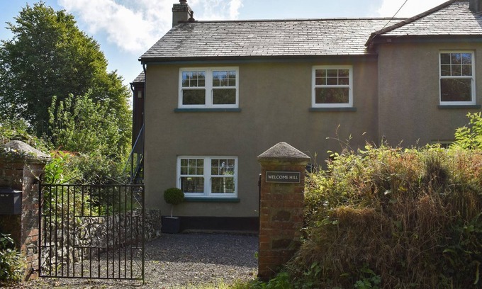 Shebbear Cottage | 2 bedroom accommodation in Shebbear