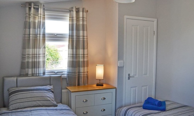 Anderby Creek Cottage | 2 bedroom accommodation in Anderby Creek, near Skegness