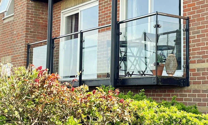Chatham Cottage | 2 bedroom accommodation in Chatham, near Maidstone