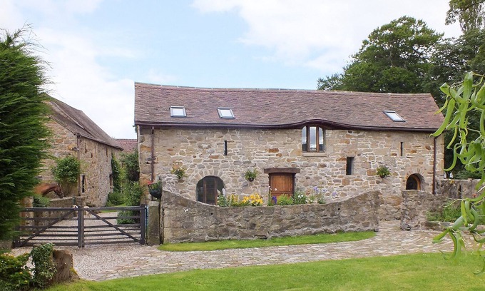 Penycae Cottage | 2 bedroom accommodation in Penycae, near Wrexham