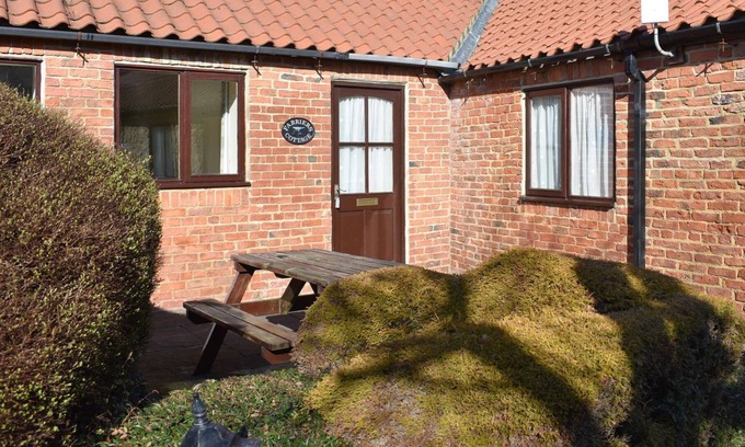 Exelby Cottage | 2 bedroom accommodation in Exelby, near Bedale