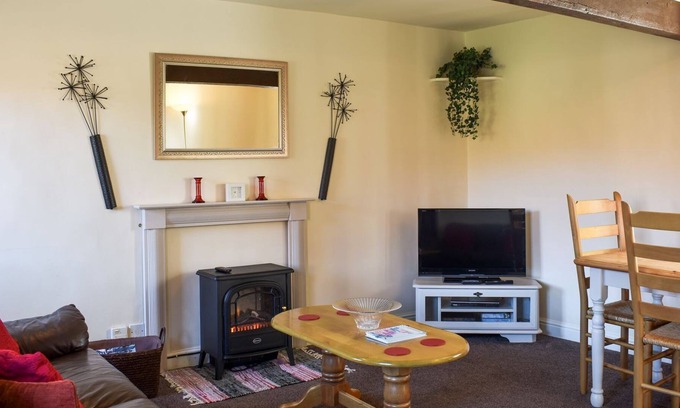Exelby Cottage | 2 bedroom accommodation in Exelby
