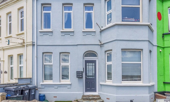 Exmouth Cottage | 2 bedroom accommodation in Exmouth