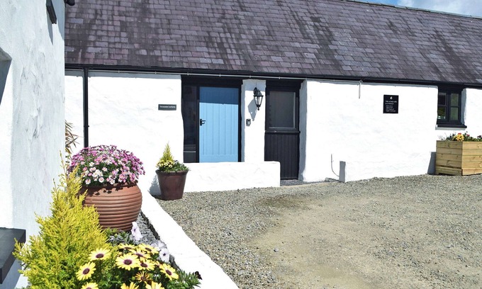 Lydstep Cottage | 2 bedroom accommodation in Lydstep, near Tenby