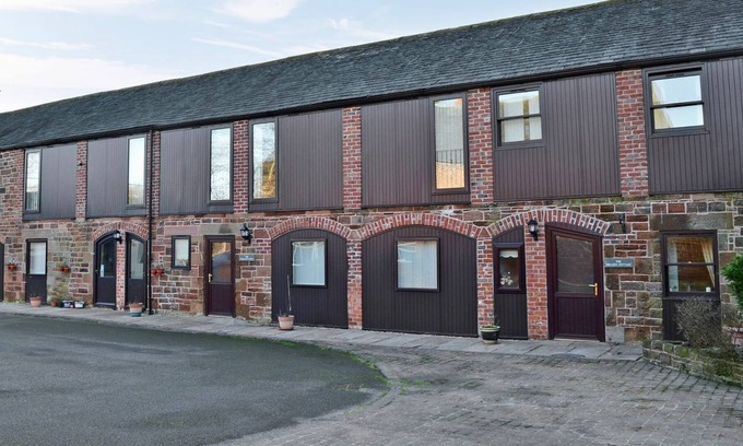 Wigton Cottage | 2 bedroom accommodation in Seaville, near Silloth
