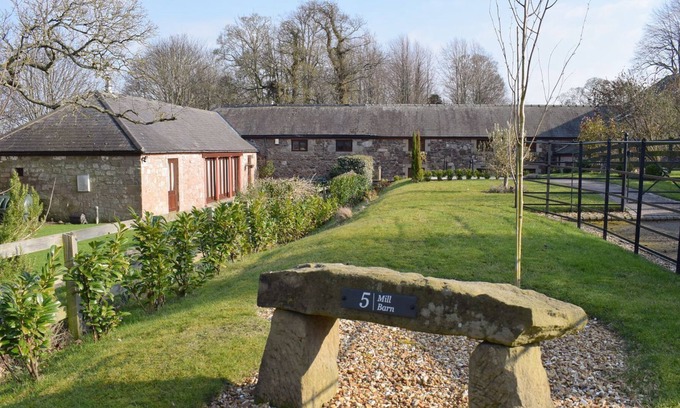 Wooler Cottage | 2 bedroom accommodation in Milfield, near Wooler