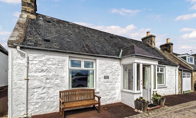 Brora Cottage | 2 bedroom accommodation in Brora