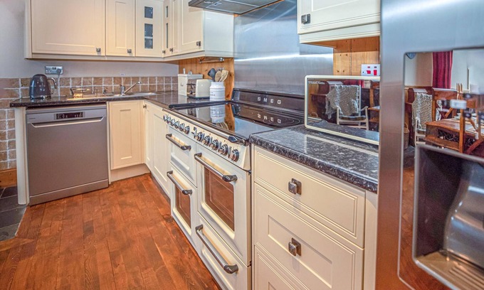 Allanton Cottage | 2 bedroom accommodation in Allanton, near Duns