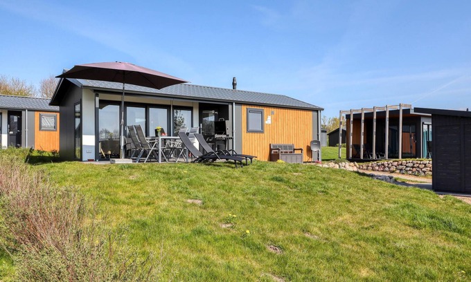 Suesel House | 2 bedroom amazing home in Süsel