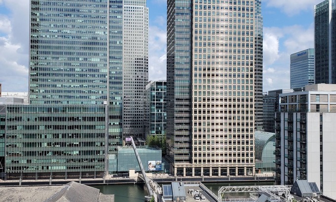 Canary Wharf Apartment | 2 Bedroom Apartment in Canary Wharf London