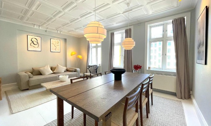 København N Apartment | 2 Bedroom Apartment in Trendy Area