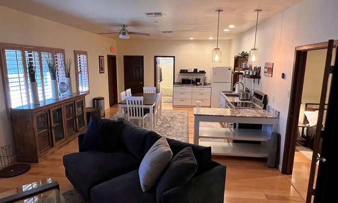 Roosevelt Apartment | 2-bedroom apartment in delightful Phoenix with AC, WiFi
