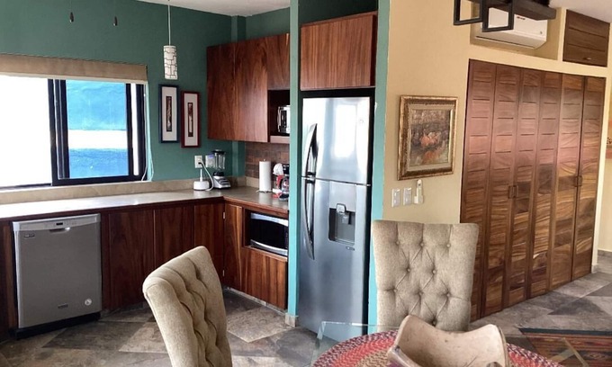 Las Hadas Apartment | 2-bedroom apartment in welcoming Manzanillo with WiFi, AC