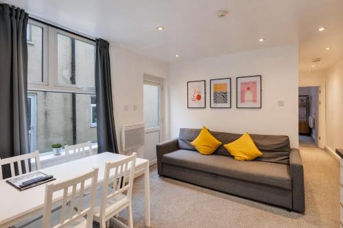 Cathays Apartment | 2 Bedroom Aprtmnt For Upto 6 Nr Centre, Uni &Parks