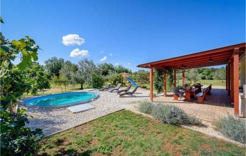 Valtura House | 2 Bedroom Awesome Home In Pula