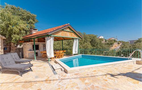 Rogoznica House | 2 Bedroom Beautiful Home In Milinkovica