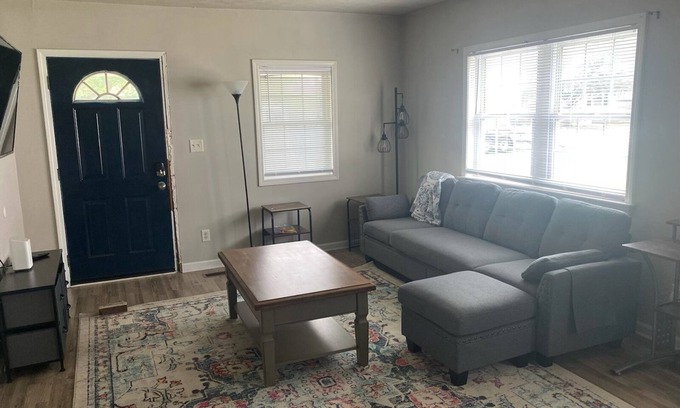 Hemlock House | 2 Bedroom, Close to Championship Park, sleeps 4 with bunk beds
