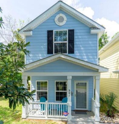 Myrtle Beach House | 2 Bedroom Coastal Cottage 1 block to the beach