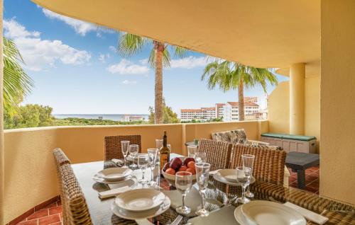 Puerto de la Duquesa Apartment | 2 Bedroom Cozy Apartment In Manilva