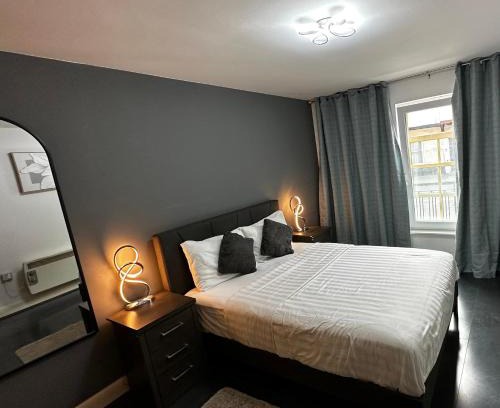 Colchester Apartment | 2 Bedroom Flat Ground Floor Town Centre Colchester