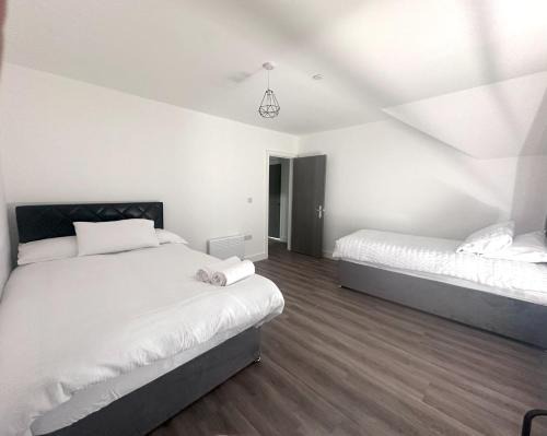 Adamsdown Apartment | 2 Bedroom Flat in Marlborough House Cardiff Centre