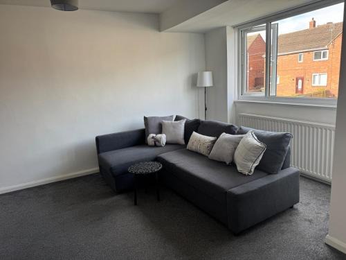 Crawcrook Apartment | 2 bedroom flat in Newcastle - Free street parking