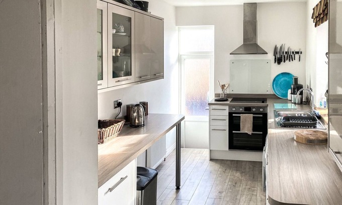 Cullercoats Cottage | 2 bedroom accommodation in Cullercoats, near Newcastle Upon Tyne