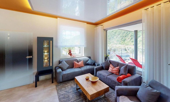 Kurrenberg Apartment | 2 bedroom gorgeous apartment in Burgen