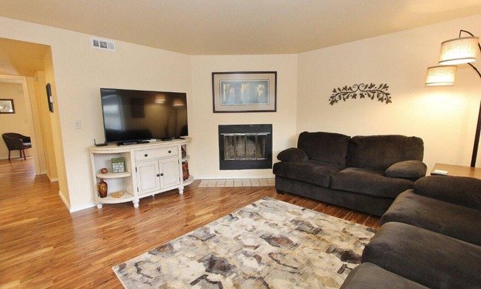 Southeast Boise Condo | 2 bedroom Hidden Gem