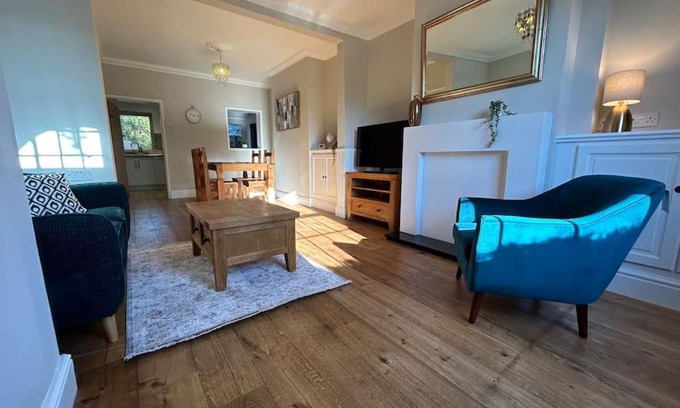 Nantwich House | 2 Bedroom Home Full Of Character