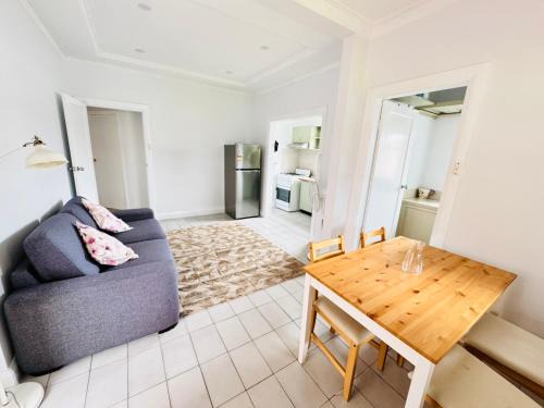 Rockdale House | 2 Bedroom House
