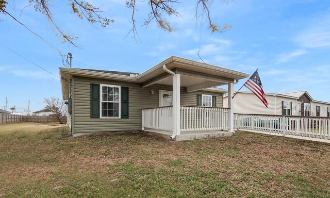 Callaway House | 2 Bedroom house close to Tyndall AFB