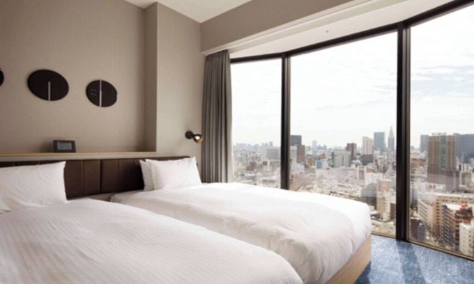 Shinjuku Hotel | 2 Bedroom in Affordable Hotel WiFi AC Gym laundromat Shinjuku