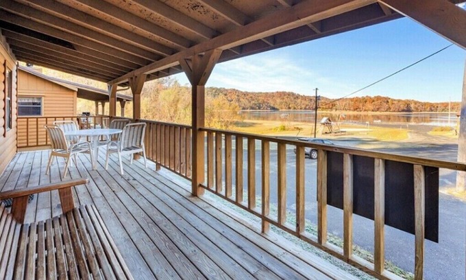 Byrdstown Cabin | 2 Bedroom lakeside to Dale Hollow Lake!