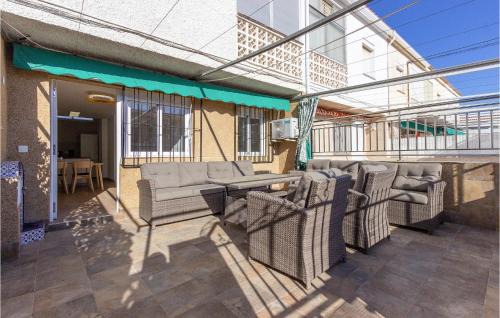 Santa Pola Apartment | 2 Bedroom Nice Apartment In Santa Pola