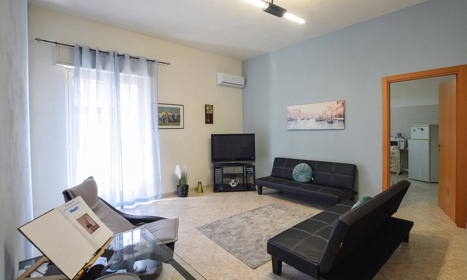 Pozzallo Apartment | 2 bedroom nice apartment in Pozzallo