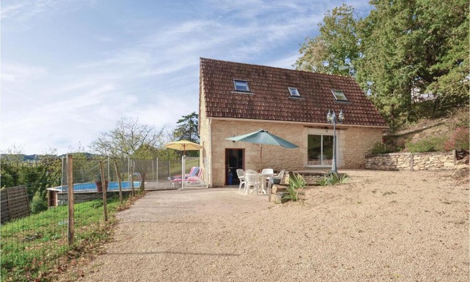 Aubas House | 2 Bedroom Nice Home In Aubas