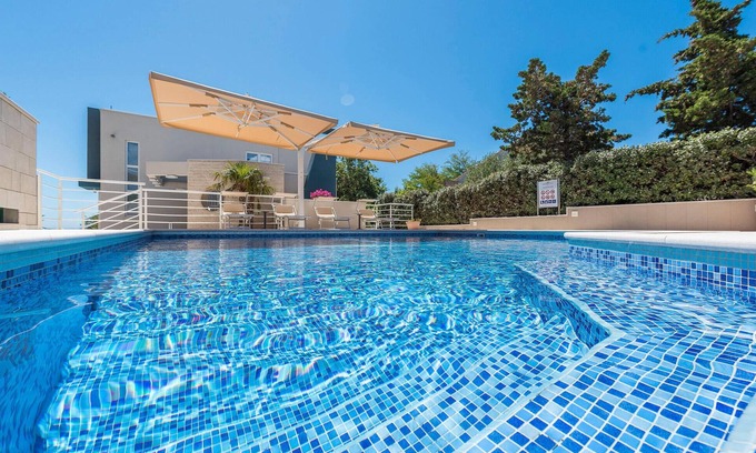 Novalja House | 2 bedroom nice home in Novalja