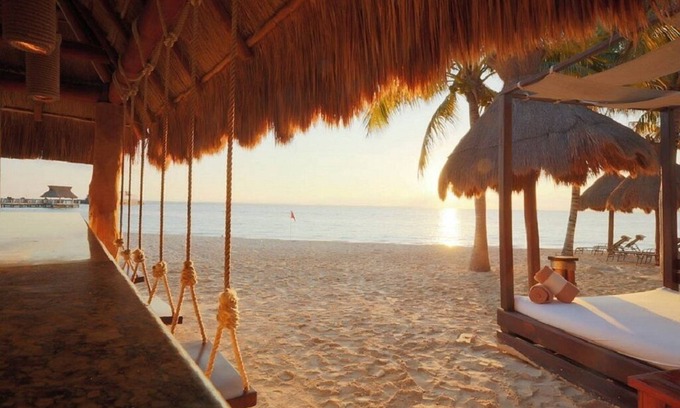 Punta Sam Apartment | 2 Bedroom Oceanfront Penthouse with Resort Amenities