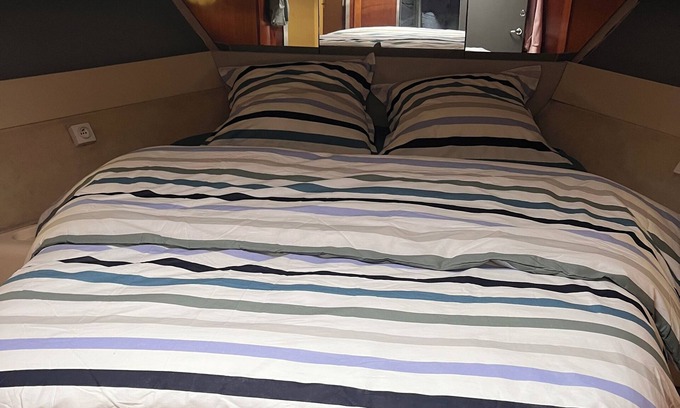 Sete Boat Rental | 2 bedroom private vacation home in sã¨te