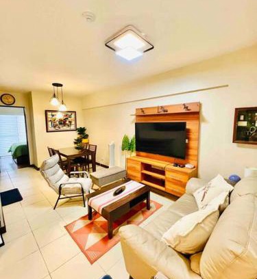 Taguig Apartment | 2-bedroom with Balcony in a Resort Setting - H Ivory