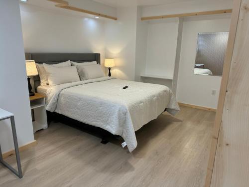 Ottawa Division Apartment | 2 bedrooms, 2 bathrooms, 1 living room brand new