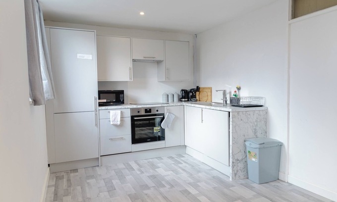 Deptford Apartment | 2 Bedrooms-4 Guests-babycot-wifi-freeparking