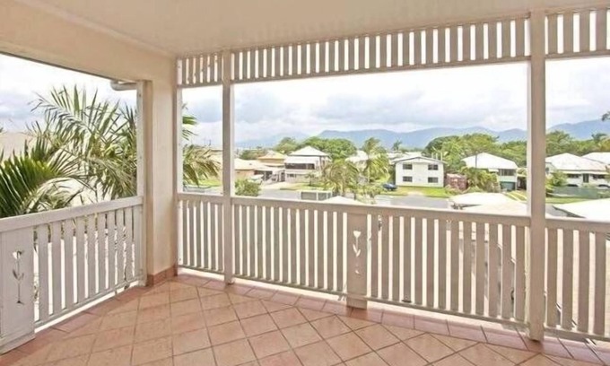 Parramatta Park Apartment | 2 Bedrooms City Garden Apartment
