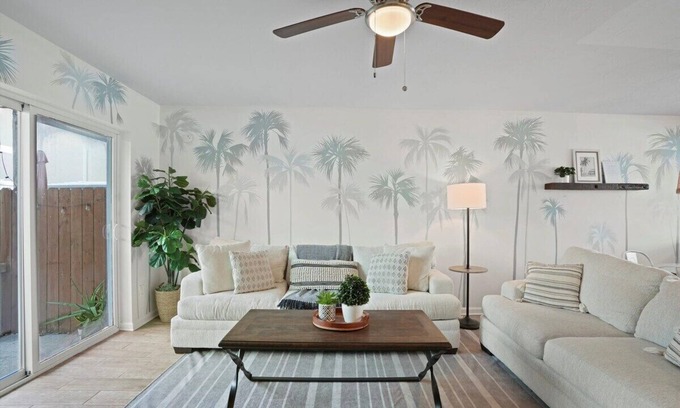 Jacksonville Beach House | 2 Blocks to Ocean: Retreat at Jax Beach Bungalow
