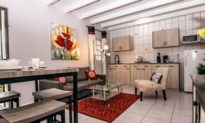 Colon Apartment | 2 br Groundfloor Apartment - A