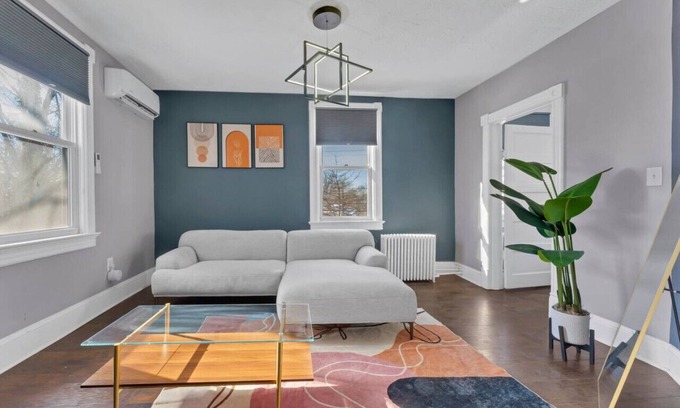 Woodridge Apartment | 2 BR Haven in the Pulse of the DC’s Vibrant Buzz!