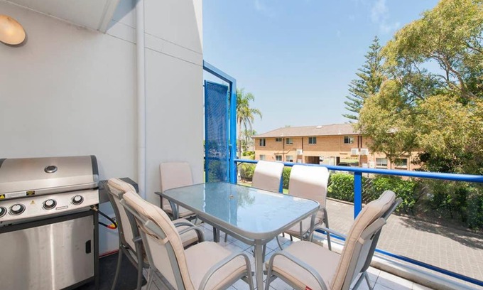 Fingal Bay Apartment | 2 Cirrus
