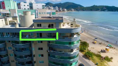 Centro Apartment | 2 Dormitórios Vista Mar