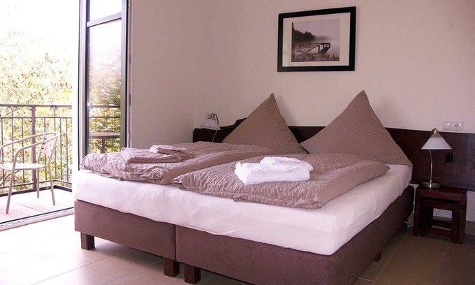 Karlshagen House | 2 double rooms with balcony - Usedom Bike - Hotel Max & Anna